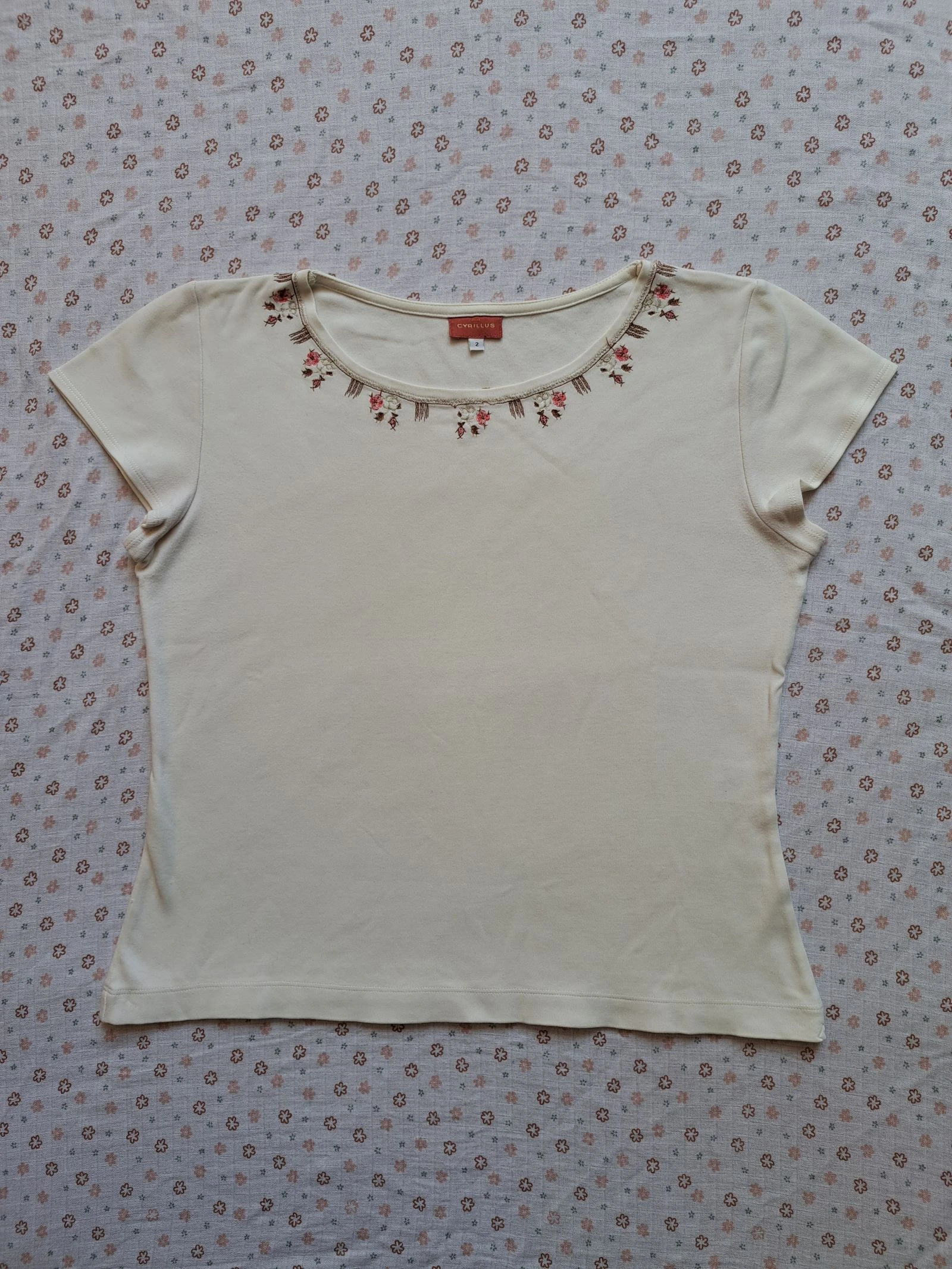 🌸 Tee-shirt MC broderies Cyrillus - Taille 38 - Très bon état